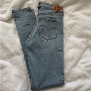 Levi’s Jeans